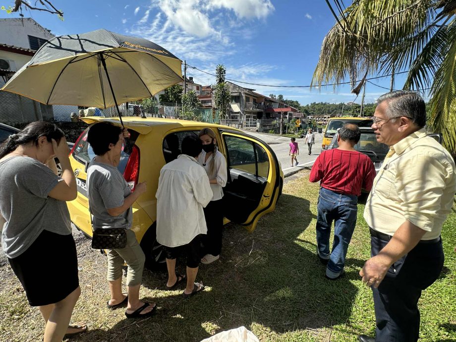 供星洲网：暖势力：不富裕也能助人，越南女子每月初一十五派饭温暖芙市