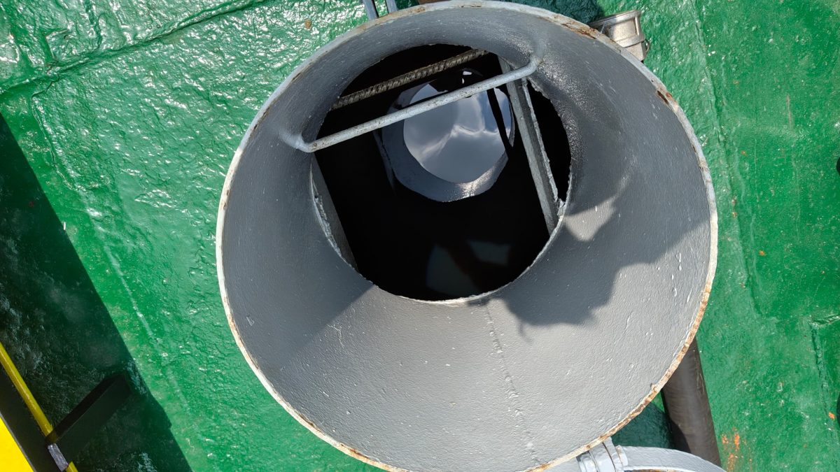 全国/雪海事机构扣查油槽船,起获逾6万公升柴油!