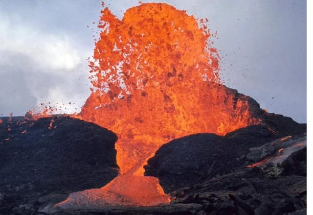 全球暖化冰层消失“地下岩浆库减压” 加剧火山爆发