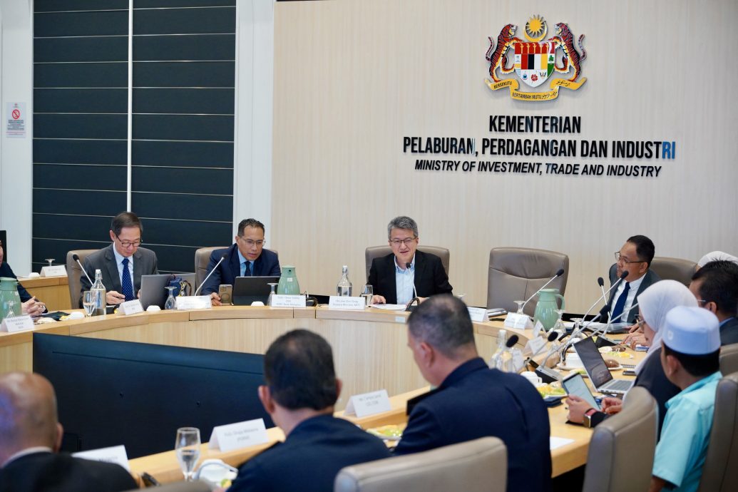 刘镇东:贸工部将推出大马钢铁业发展路线图