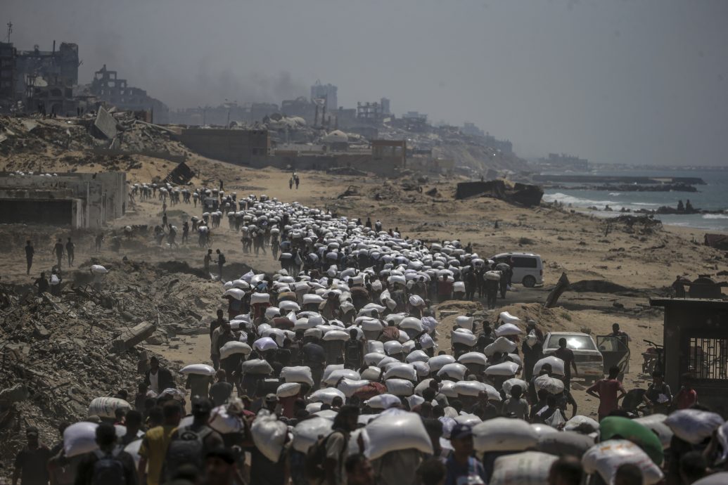 加沙战术性停火 以色列:已发放超过120辆卡车救援物资