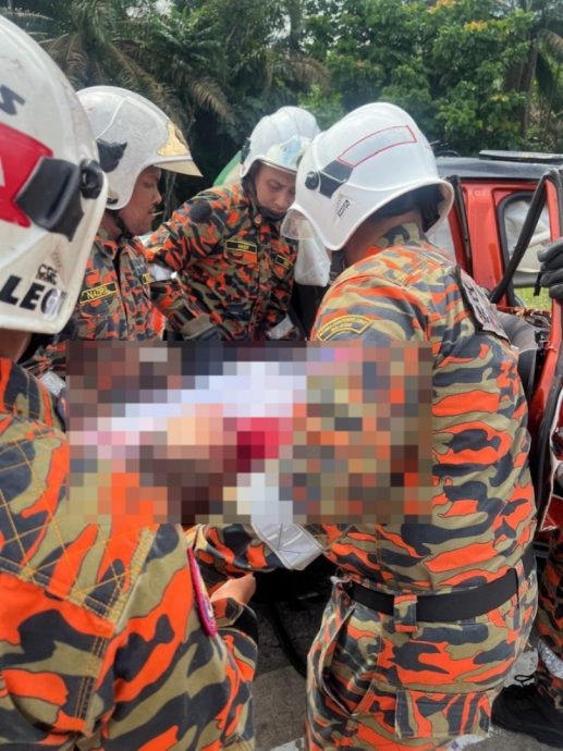 南北大道2车车祸 3华裔长者当场毙命