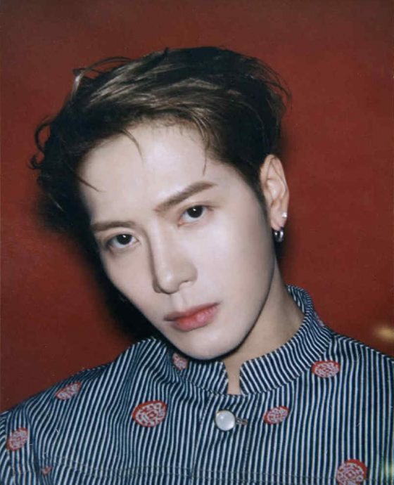 印度主持人暗贬中国引战 王嘉尔回击建议亲自来体验