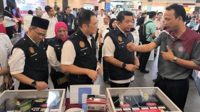 卫部去年查64宗“含毒电子烟”   79%确实含毒
