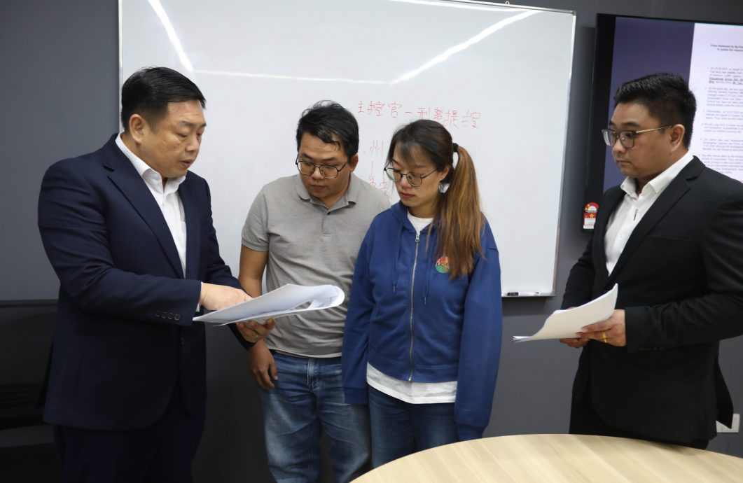 **即时国内**全国：新闻：5岁男童留校车内死亡 | 柔法律顾问两度拒控幼儿园经营者，律师：上诉总检察署重新检讨