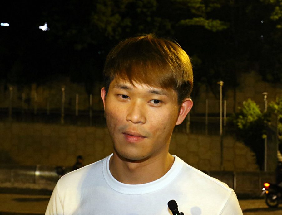 **即时国内（先供网）**国：VEP正式上路 | 首小时10狮城车主被罚  更多车主赶办证件