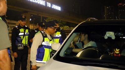 VEP正式上路 | 首小时10狮城车主被罚  车主：没想到这么快强制执行