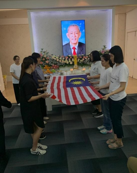 历代徒儿聚集一堂  送陈时和最后一程