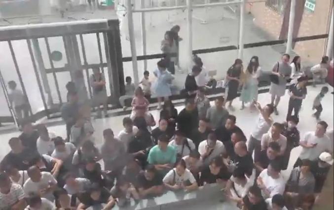 口臭肚痛暴躁复脱发 幼儿园学生集体铅中毒