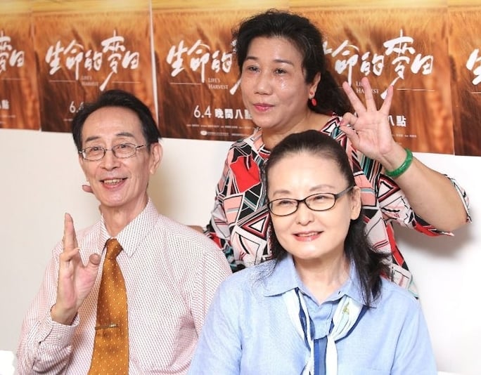 台北街头摆摊讨生活 71岁“无花和尚”近况曝光