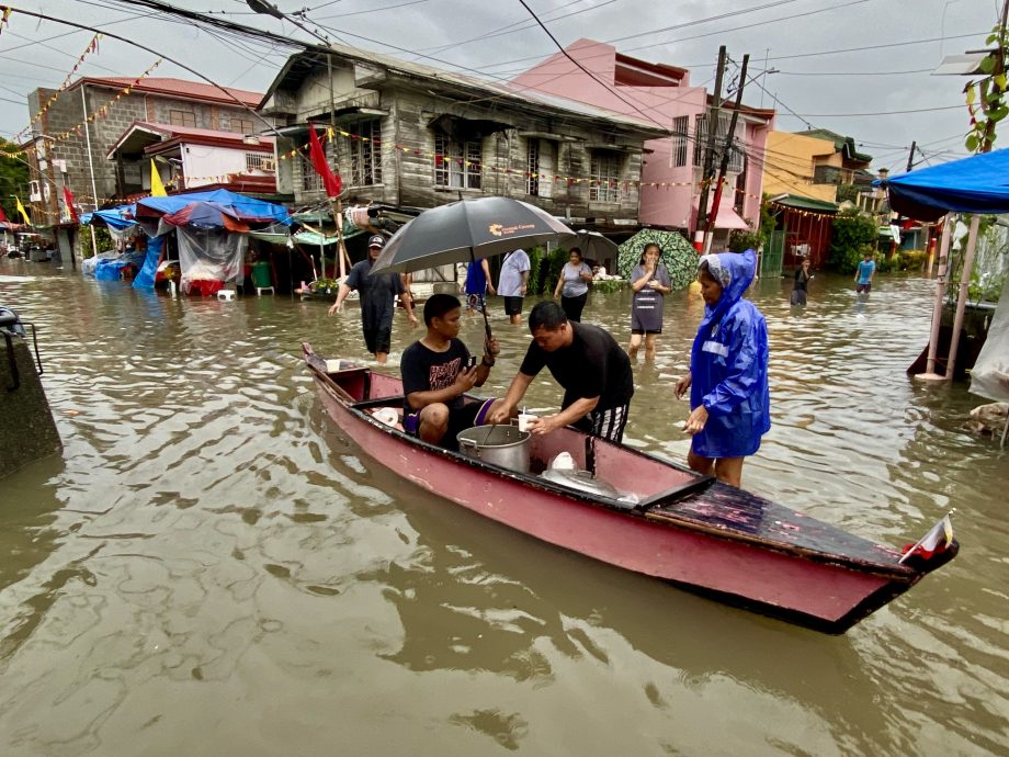 台风“竹节草”逼近 菲吕宋岛学校停课航班取消