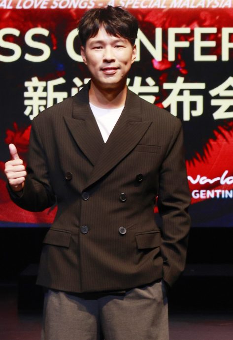 合体开唱陈威全方泂镔“靠边站” 林宇中C位慌喊不知情