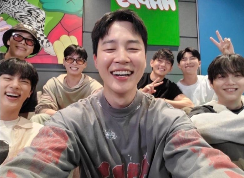 合体开直播730万人观看　BTS宣布明年推新专辑兼巡演