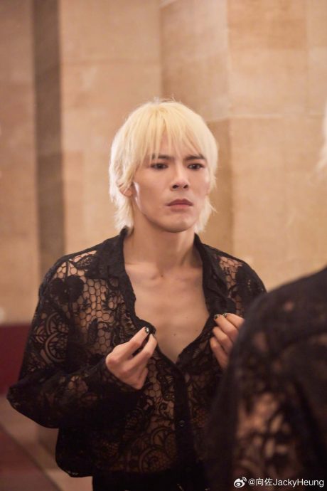 向佐欠赌债未还 被澳门赌场提告