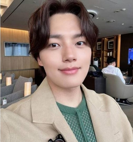 吕珍九追踪非法成人账号 经纪公司火速回应