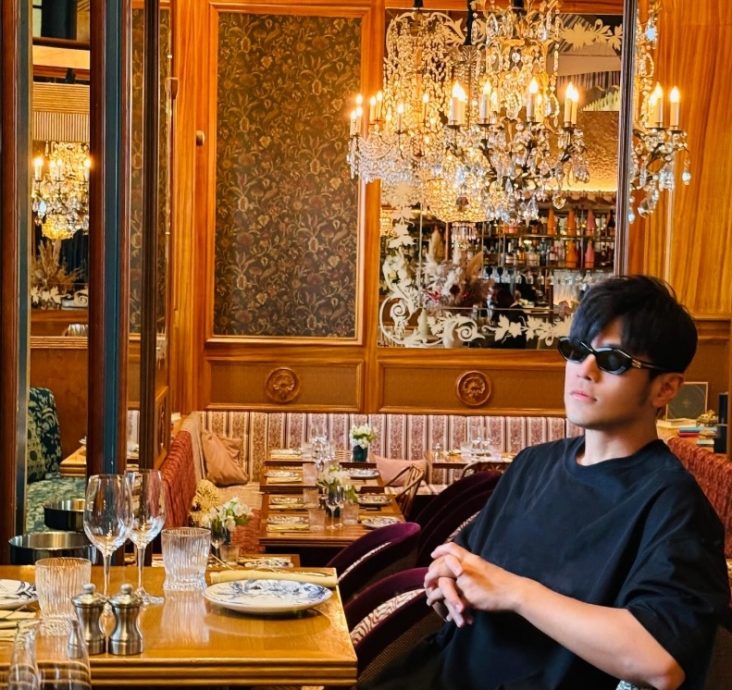 周杰伦爆签8位数入驻抖音 官方回应：纯属谣言