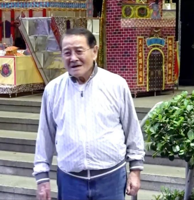 唐佳雪妮出殡｜冯宝宝忆亡友哽咽