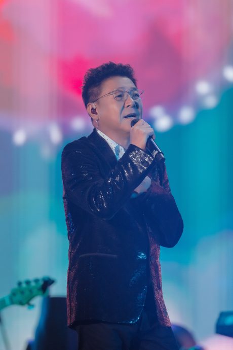 唱《家后》播结婚片段放闪 姜育恒许愿3年开唱60场