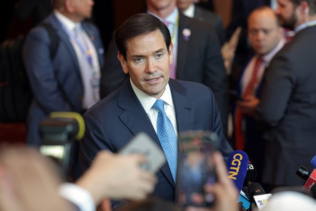   回应日相摆脱对美依赖论  鲁比奥：美日之间“无分歧”