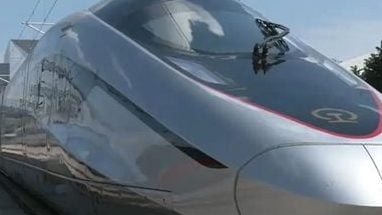视频 | 时速600公里贴地飞行 中国高速磁浮列车北京亮相