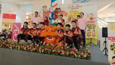 培南华中醒狮夺亚军 鼓队荣获季军