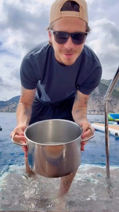 大卫柏甘长子用海水煮面网民直言“有够恶心”