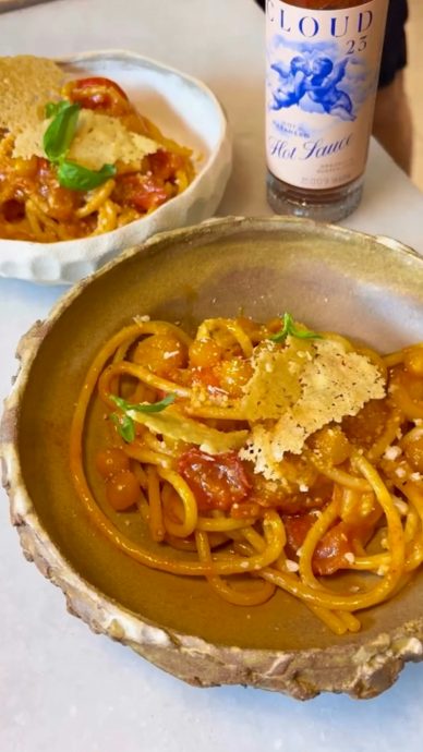 大卫柏甘长子用海水煮面网民直言“有够恶心”