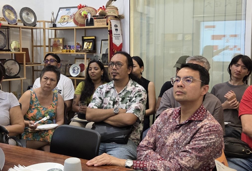 大都会-李健聪/八打灵再也旧区奥曼路巴刹