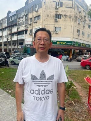 大都会/余保凭：十字路口不设交通灯危险