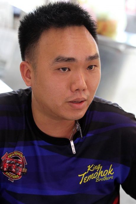 大都会/封面/阿拉白沙罗美食街交通问题/9图