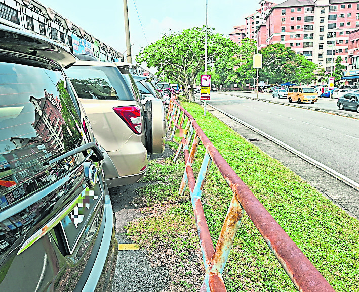 大都会/早报头/选为“清洁加影”运动首站,双溪龙镇商区树立蜕变模范/5图