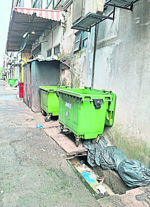 大都会/早报头/选为“清洁加影”运动首站,双溪龙镇商区树立蜕变模范/5图