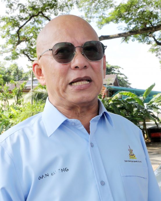 大都会签发上网/me03头/罗兴亚人侵占隔壁空屋成养鸡场臭不可当