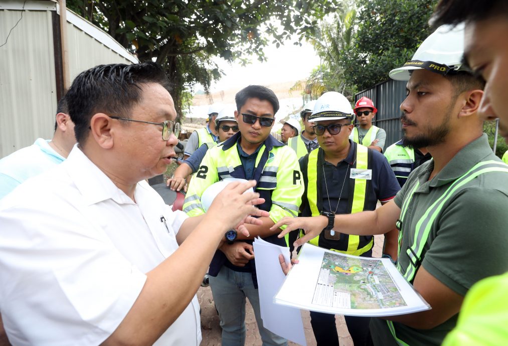 大都会(版2头)/梁德志促水务公司做好山顶蓄水池排水免酿黄泥灾