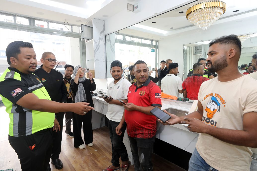 大都会（版2头）/MBSA联合移民局大阵仗扫荡劳板抓242外劳