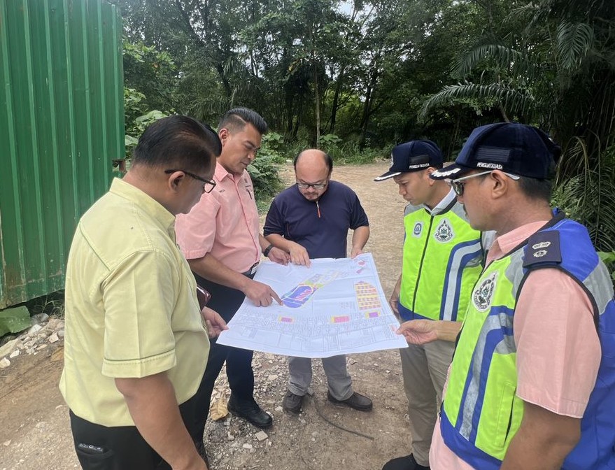 大都会(版5头)/巴生王城市政厅常月会议