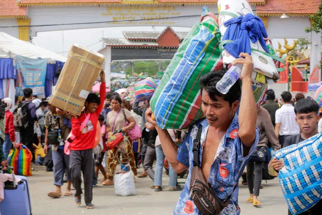 大马会谈前数小时　柬泰边境冲突持续