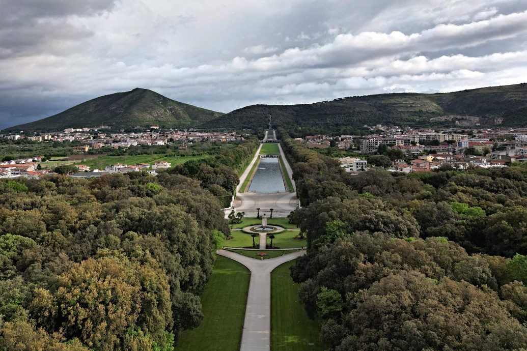 太岁头上动土！农夫偷“意大利凡尔赛宫”御用水后的下场是...