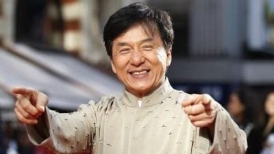 视频 | 女粉丝为求被记住 成龙惨吃3次巴掌