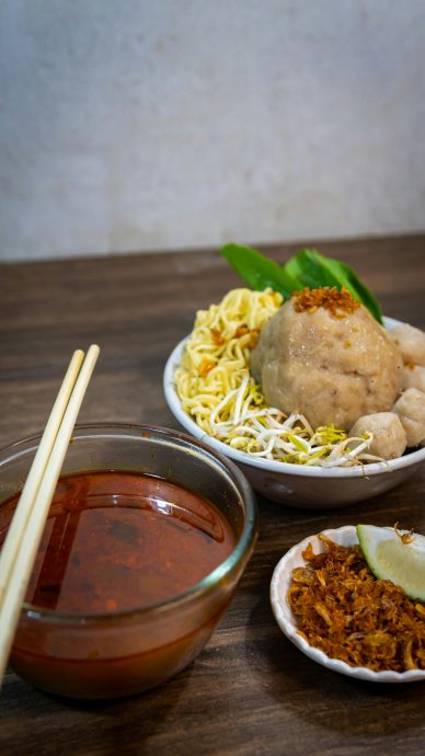 妇女疑因“巫术报应”患怪病？　自曝曾用经血煮汤喂夫！