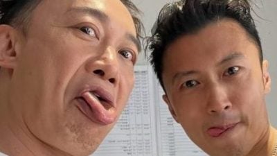 姜涛唱《涛》自我调侃　陈奕迅谢霆锋后台搞怪合照