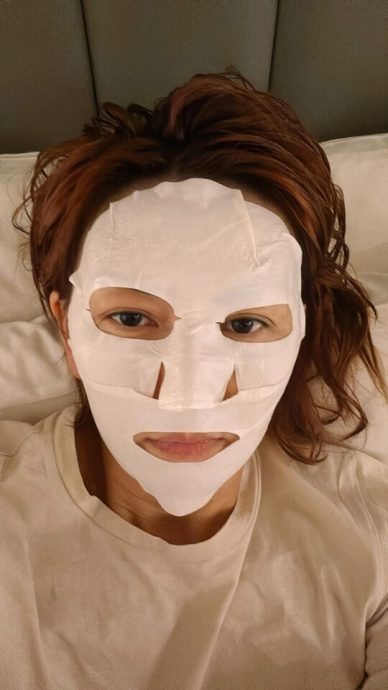 孙燕姿47岁秀1罕见模样 粉丝惊:太可爱