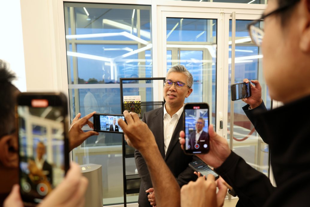 封面双头之一 续与美磋商