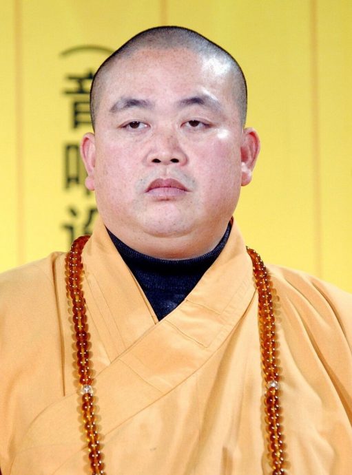 少林寺主持惊曝丑闻 “鸠摩智”李国麟台词被封神预言