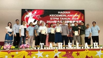 崇华华中STPM连续14年100%及格 辛勤付出获江沙县教局肯定