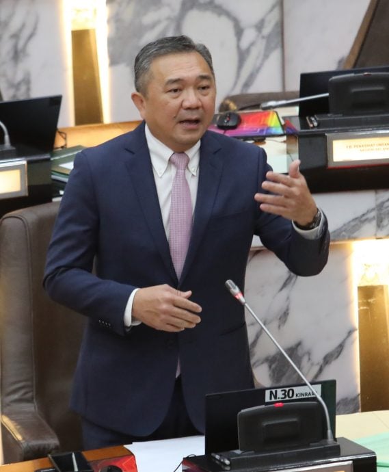 州议会/黄思汉回应特委会公交动议/2图