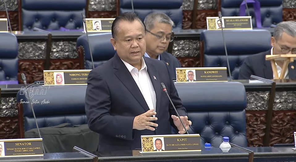 工程部长:废除大道收费需数十亿 降低过路费比较实际