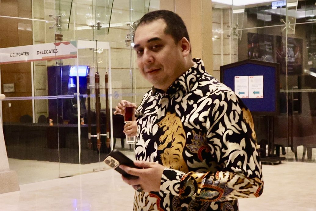 巫统区部主席促首相执行纳吉居家服刑特赦附录  纳吉儿子表示感激 