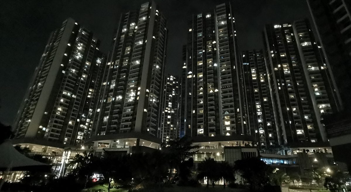 **己签发**柔:封面:特稿〡电费新制出炉,关注省电妙招一二三