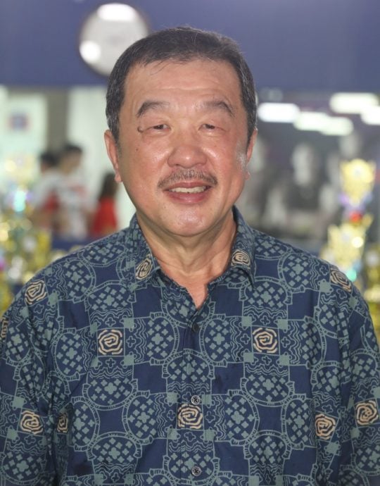 **己签发**柔:封面:特稿〡电费新制出炉,关注省电妙招一二三